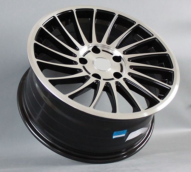 картинка Новые диски 3SDM 0.04 R17 5X120 ET35 J8 серебро + черный магазин  StreetTuning 