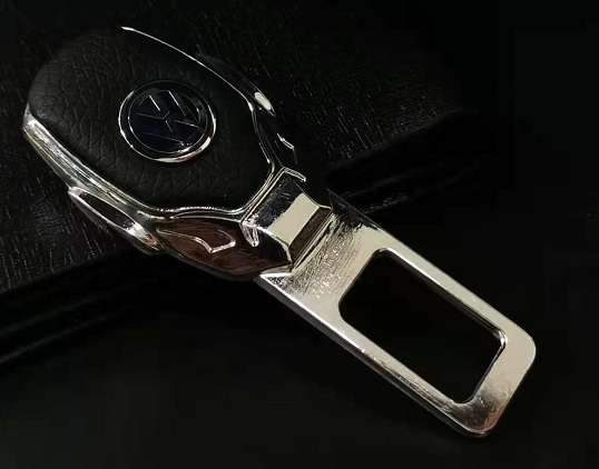 картинка Заглушка в ремень Volkswagen цвет черный (1шт) магазин  StreetTuning 