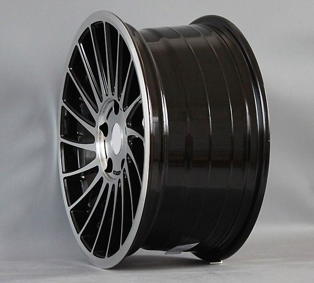 картинка Новые диски 3SDM 0.04 R17 5X120 ET35 J8 серебро + черный магазин  StreetTuning 