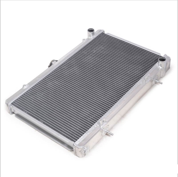 картинка Радиатор для  Nissan Skyline R32 RB20, RB25   1989-1993   663mm*430mm*50mm магазин  StreetTuning 