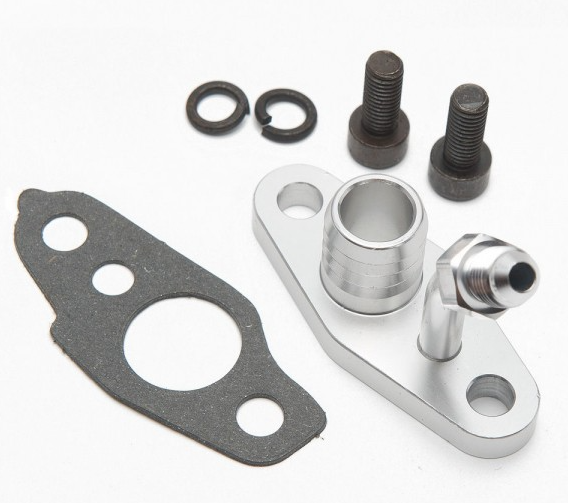 картинка Фланец подачи и слива масла TOYOTA CT9 CT12 CT20 CT26 4AN магазин  StreetTuning 