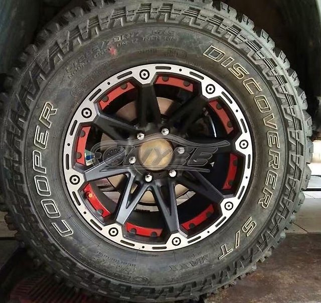 картинка Новые диски Formula R15 5X150 ET-45 J10 черые магазин  StreetTuning 