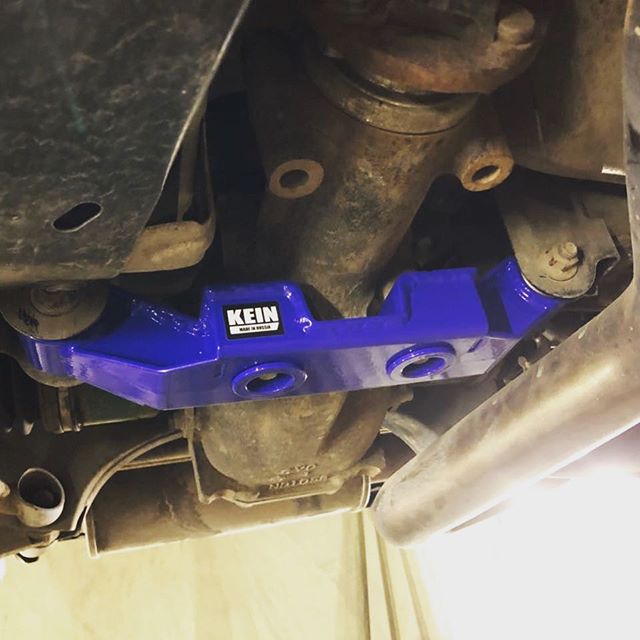 картинка Опора заднего редуктора для Subaru Impreza WRX, STI, EXIGA, LEGACY, FORESTER, XV магазин  StreetTuning 