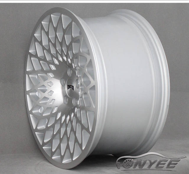 картинка Новые диски Stuttgart STX R18 5X100 ET35 J8,5, серые магазин  StreetTuning 