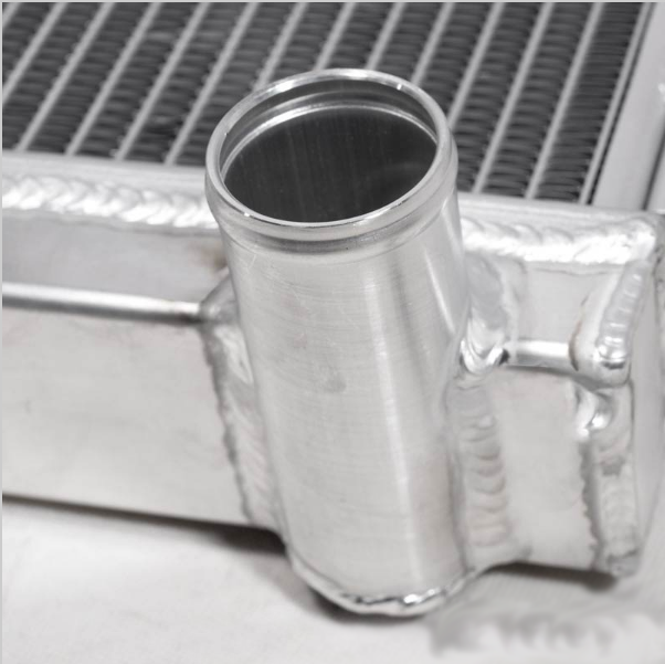 картинка Радиатор для  Nissan Skyline R32 RB20, RB25   1989-1993   663mm*430mm*50mm магазин  StreetTuning 