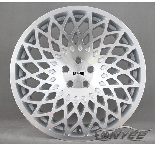 картинка Новые диски Stuttgart STX R18 5X100 ET35 J8,5, серые магазин  StreetTuning 