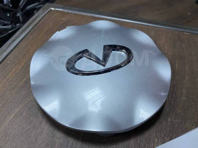 картинка Колпачок на литье Infiniti FX35, FX45 для R20 Диска 40315CG210 магазин  StreetTuning 