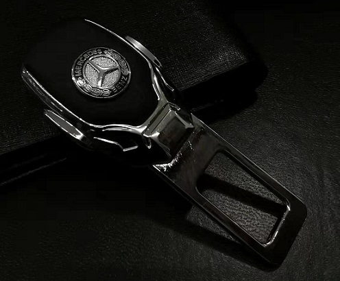 картинка Заглушка в ремень Mercedes-Benz цвет черный (1шт) магазин  StreetTuning 