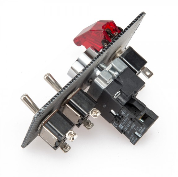 картинка Панель запуска ДВС с 3-мя тумблерами магазин  StreetTuning 