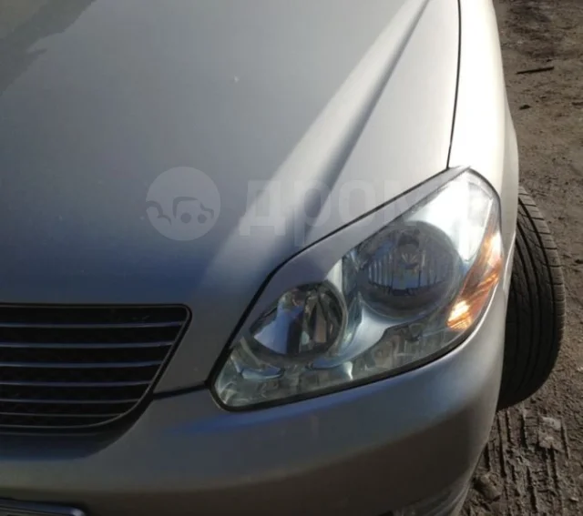 картинка Реснички на переднюю оптику для Toyota Mark 2 110 магазин  StreetTuning 
