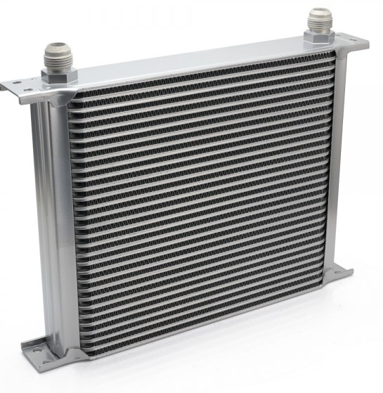 картинка Масляный радиатор 30 рядов, под фитинг AN10, серый 330x260x51 мм мм магазин  StreetTuning 