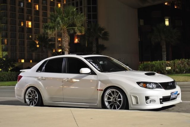 картинка Новые диски XXR 527 R15 4x100/114,3 ET0 J8,25, серебряные магазин  StreetTuning 