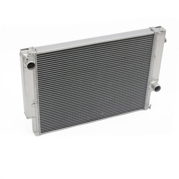 картинка Радиатор для BMW E36 3 series 91-00 40 мм MT магазин  StreetTuning 