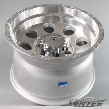 картинка Новые диски GT Wheel R17 6X139,7 ET0 J9 серебряные магазин  StreetTuning 