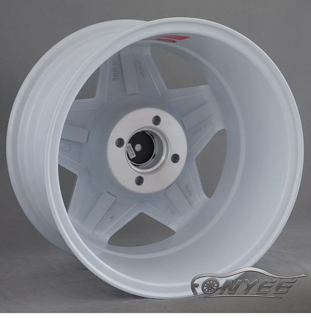 картинка Новые диски Performa 20 R15 J8 ET+20 4x100 серебро + белый магазин  StreetTuning 