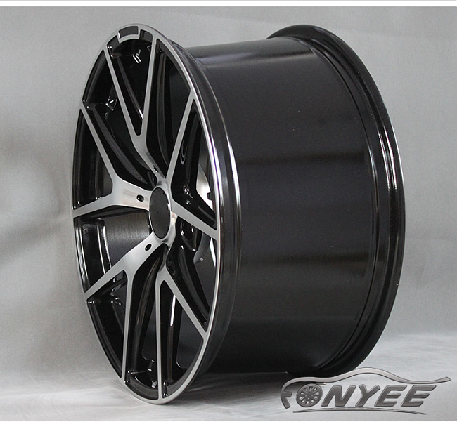 картинка Новые диски Mercedes R20 5X130 ET50 J10 черный + серебро магазин  StreetTuning 