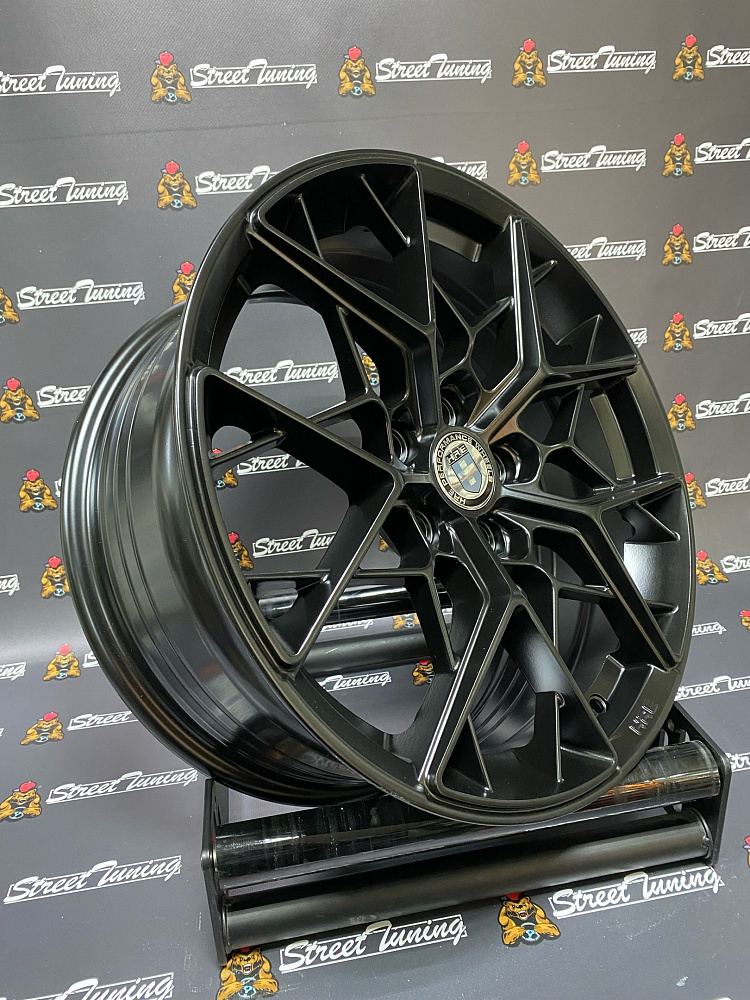 картинка Новые диски HRE FF10 R17 J7.5 ET35 5x108 Black Mat от магазина  StreetTuning