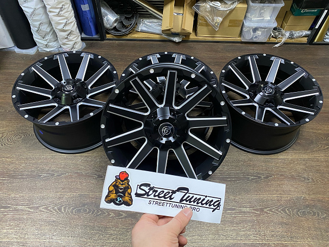 картинка Новые диски Fuel D615 R18 J9 ET0 6X139,7 ЦО 106.1 магазин  StreetTuning 