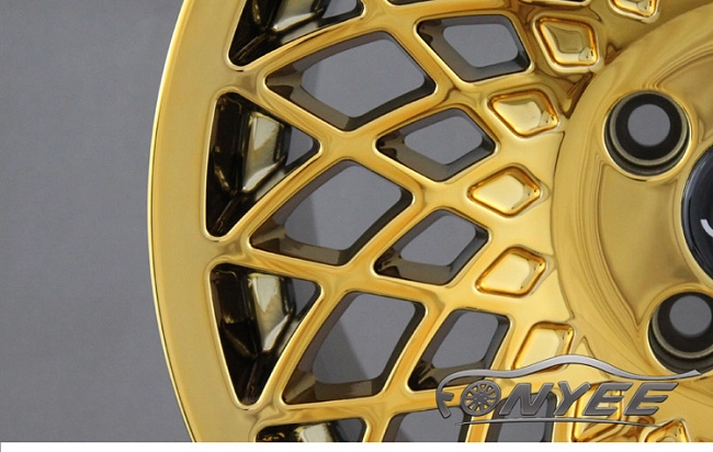 картинка Новые диски Stuttgart STX R15 4X100 ET25 J8, золотые магазин  StreetTuning 