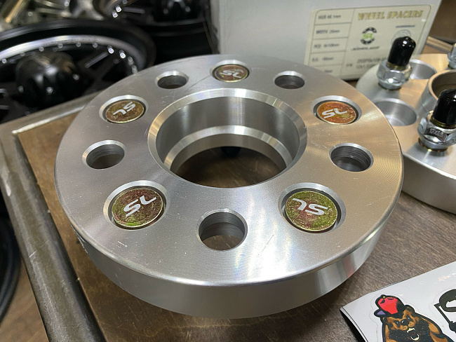 картинка Проставка Starleks 25 мм 5x108 12x1.5 цо 65.1 - Silver магазин  StreetTuning 