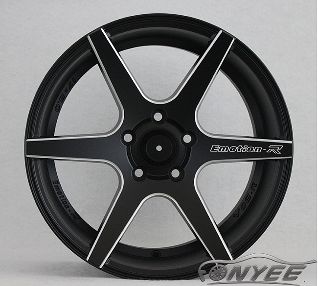картинка Новые диски SHOGUN EMOTION R V06-R R17 5X114,3 ET30 J8 черный мат + серебро магазин  StreetTuning 