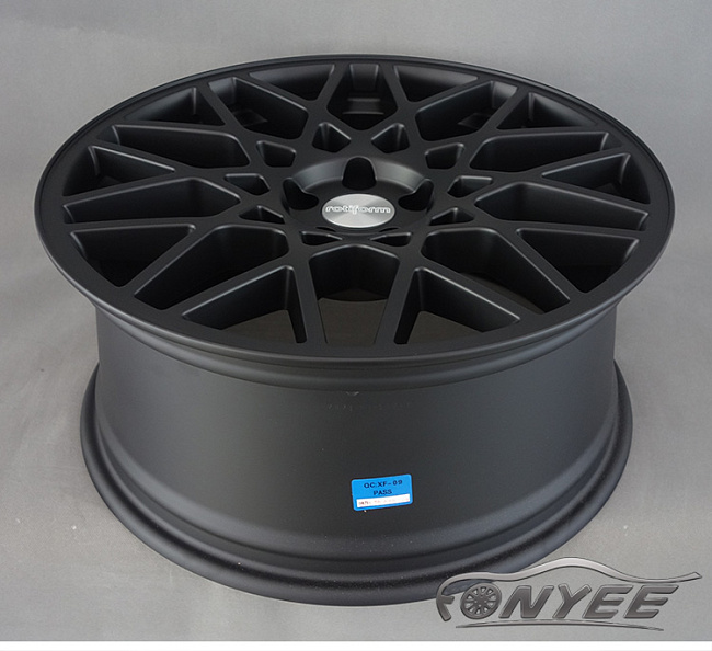 картинка Новые диски Rotiform blq R19 5х112 ET45 J8,5 черный мат магазин  StreetTuning 