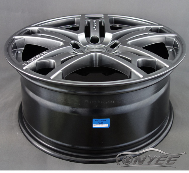 картинка Новые диски Takuma RS600 аналог Kahn RS600 R19 5х112 ET40 J8,5 серебро + черный магазин  StreetTuning 