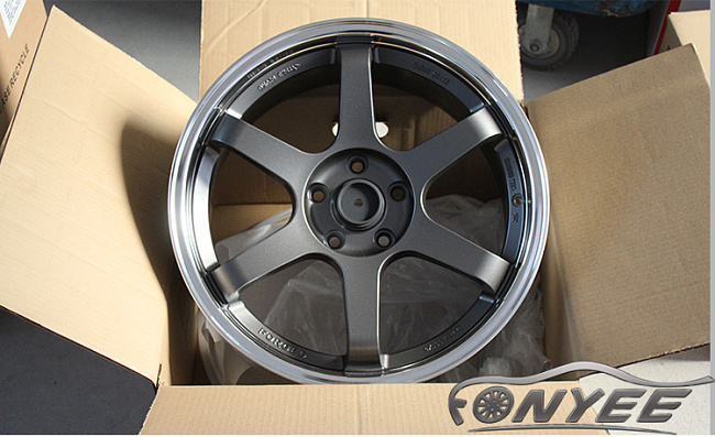 картинка Новые диски Rays TE37 R18 5X112 ET35 J9 серые матовые + хром полка магазин  StreetTuning 