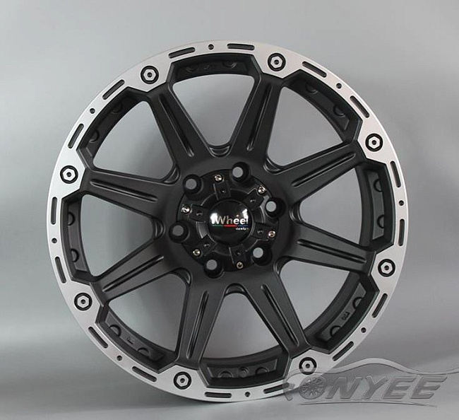 картинка Новые диски IWheel design R18 5X139,7 ET20 J8,5 черный мат + серебро магазин  StreetTuning 