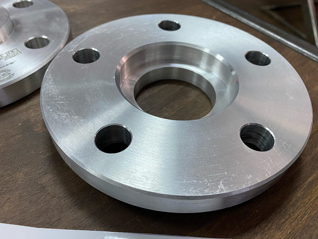 картинка Проставка Starleks 15 мм 5x112 цо 66.6 сквозная - РФ магазин  StreetTuning 