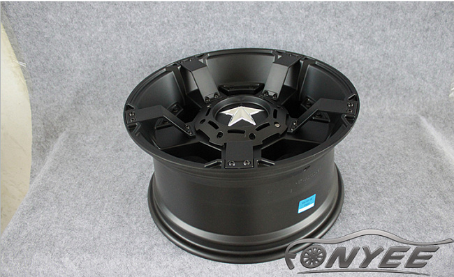 картинка Новые диски KMC XD series Rockstar 2 R16 5X114,3 ET0 J8 черный мат магазин  StreetTuning 