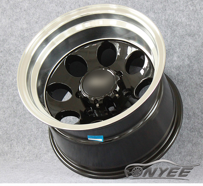 картинка Новые диски GT wheels style 2 R15 6x139,7 ET-44 J10 серебро + черный глянец магазин  StreetTuning 