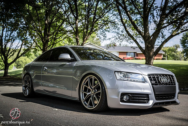 картинка Новые диски BBS CI-R R17 5X112 ET35 J8,5 темное серебро глянец магазин  StreetTuning 