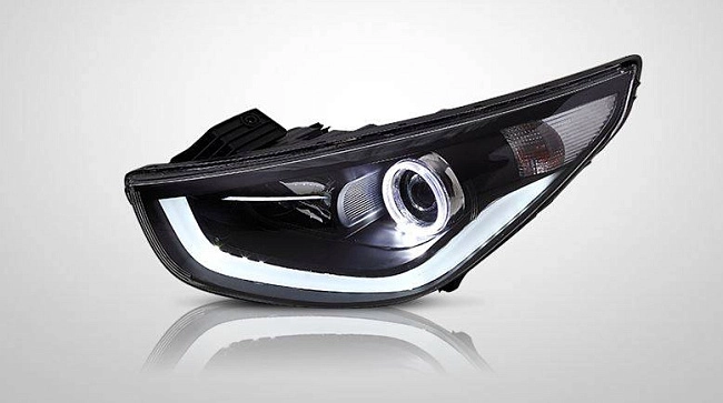 картинка Передние фары для Hyundai IX35 (Tucson) 2010-2015 магазин  StreetTuning 