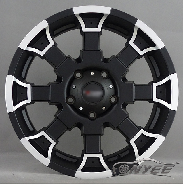 картинка Новые диски Future R17 5X114,3 ET25 J8 черный мат + серебро магазин  StreetTuning 