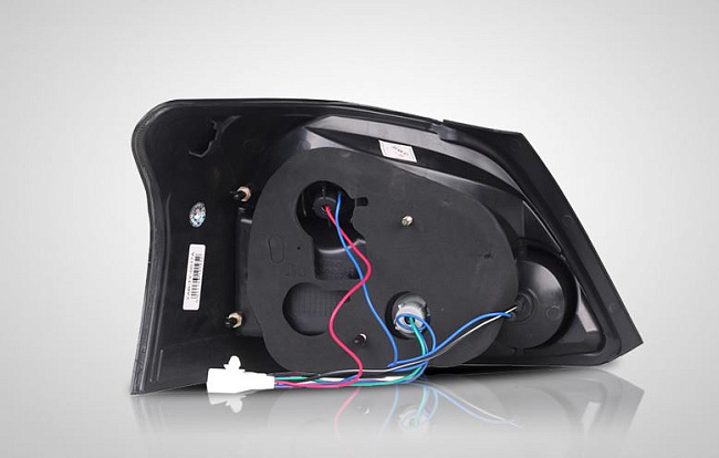 картинка Задние светодиодные фонари для TOYOTA VIOS 2008-2013 магазин  StreetTuning 