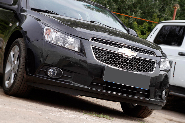 картинка Сhevrolet Сruze I 2012-2014 Накладки на передние фары (реснички) компл.-2 шт. магазин  StreetTuning 