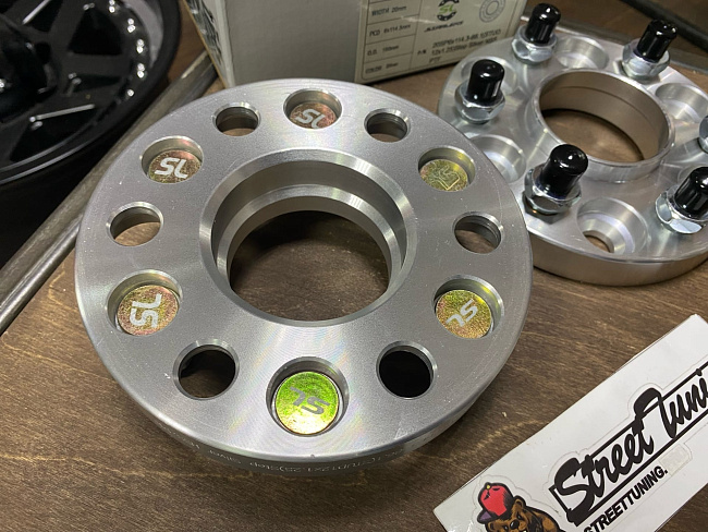 картинка Проставка Starleks 20 мм 6x114.3 12x1.25 цо 66.1 Silver магазин  StreetTuning 