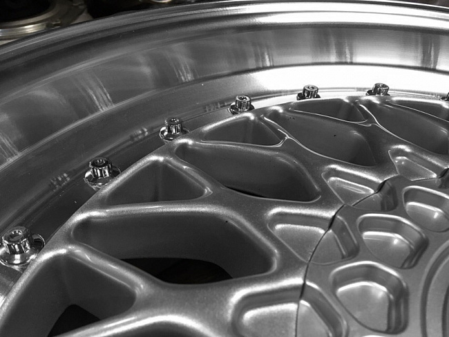 картинка Новые диски BBS RS R17 J7,5 ET30 5x120/5x114.3 серебро магазин  StreetTuning 