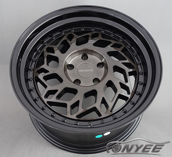 картинка Новые диски REGEN5 R32 R18 5x112 ET40 J8,5 черные магазин  StreetTuning 
