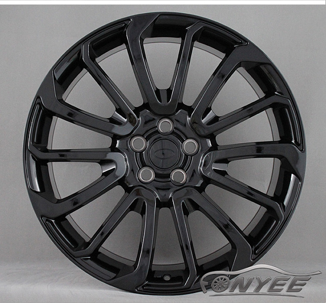 картинка Новые диски Range Rover Autobiography Wheels HSE Sport R22 5x120 ET45 J9,5 черный глянец магазин  StreetTuning 
