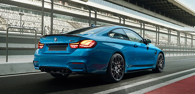 картинка Задние светодиодные фары для BMW M4/4-SERIES 2014-2020 магазин  StreetTuning 