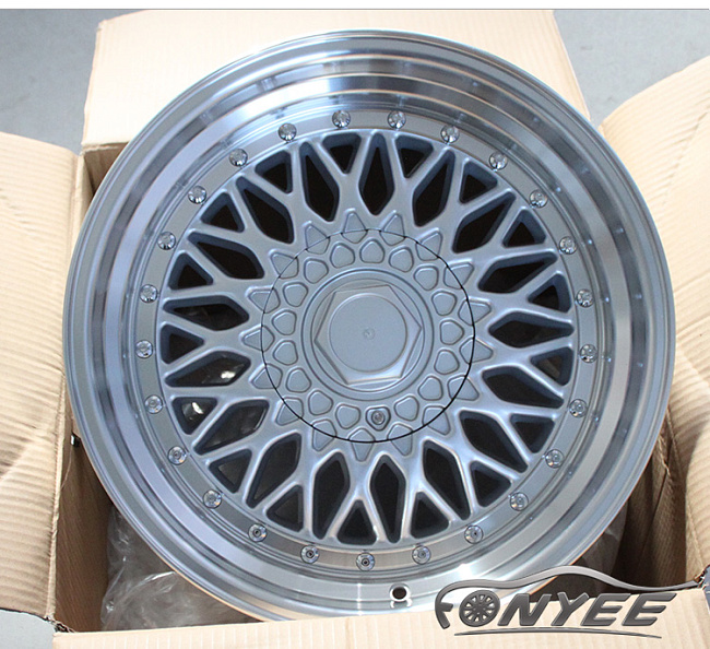 картинка Новые диски BBS RS R19 5X108/5X114,3 ET30 J9,5 серебро + полированная полка магазин  StreetTuning 