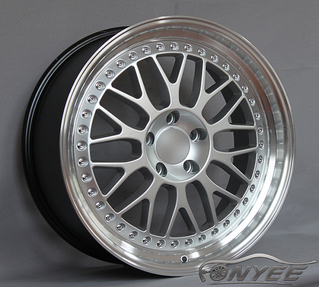 картинка Новые диски BBS LM R19 5X120 ET35 J8,5 серебро глянец + полированная полка магазин  StreetTuning 