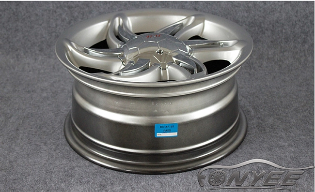 картинка Эксклюзивные диски лепесток HH R14 ET25 4x100/114,3 J6,5 серебро магазин  StreetTuning 