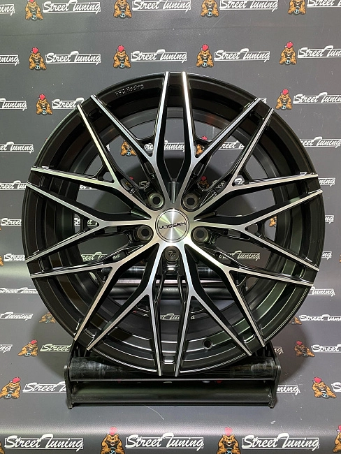 картинка Новые диски Vossen Flow Forming R18 J8 ET35 5X108 Black магазин  StreetTuning 