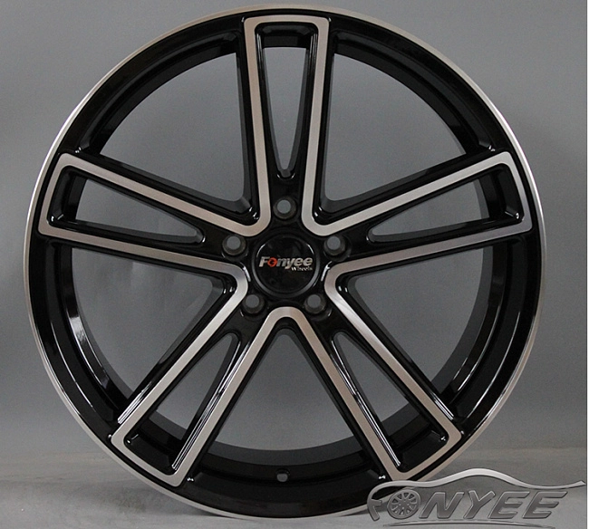 картинка Новые диски Koko Kuture Massa-5 R20 J8,5 ET38 5x114,3 черный мат + серебро магазин  StreetTuning 