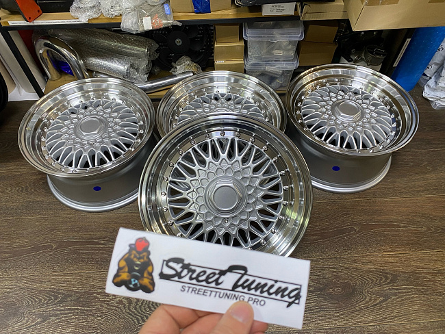 картинка Новые диски BBS RS R16 J8 ET25 4x100/108 серебро магазин  StreetTuning 
