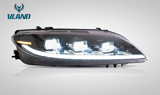 картинка Передние фары для MAZDA 6 c 2002 - по 2007 г магазин  StreetTuning 