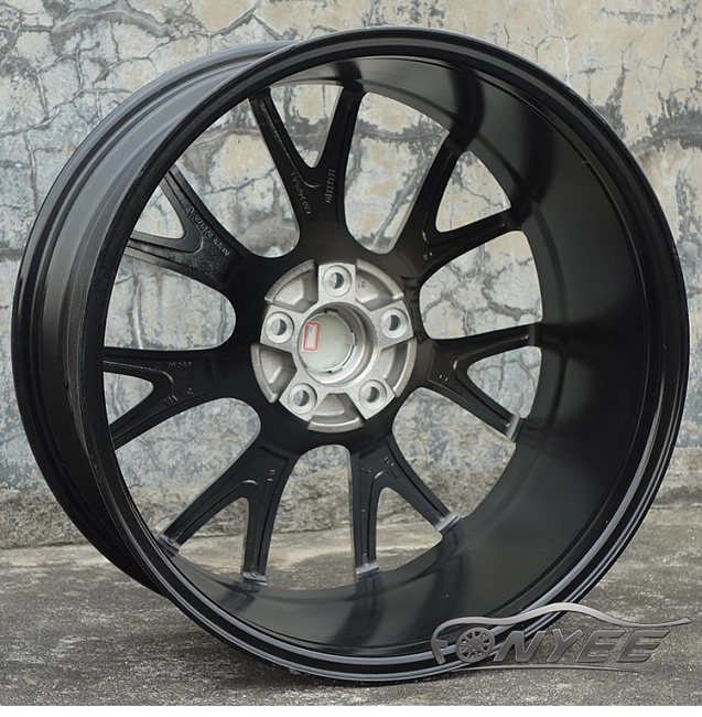 картинка Новые диски Staggered Hellcat R20 5х115 ET21 J9 серый глянец магазин  StreetTuning 